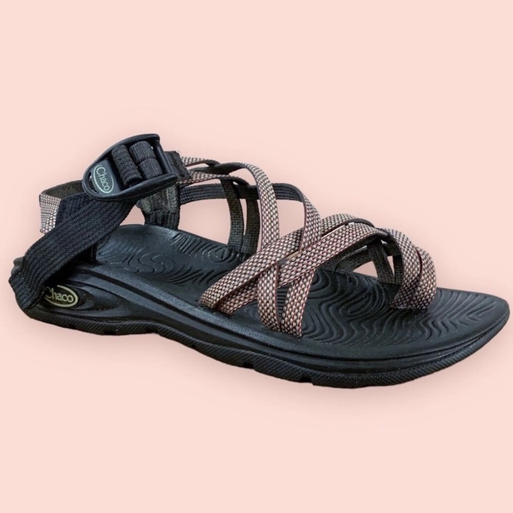 Chaco Women's Black and Brown Strappy Sandals Size 8